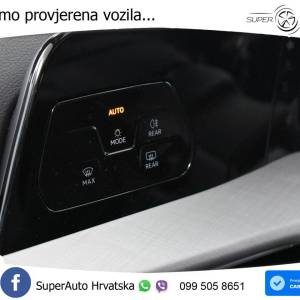 VW Golf 8 1.5 eTSI DSG Life 150 KS, ACC+LED+GR SJED+VIRT+ASIST