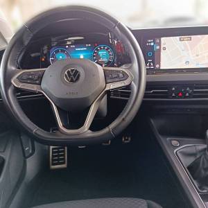 VW Golf 8 2,0 TDI ACTIVE