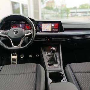 VW Golf 8 2.0 TDI BMT LIFE