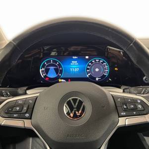 VW Golf 8 2.0 TDI BTM Life