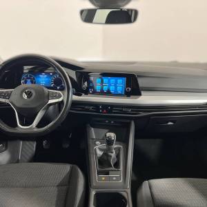 VW Golf 8 2.0 TDI BTM Life
