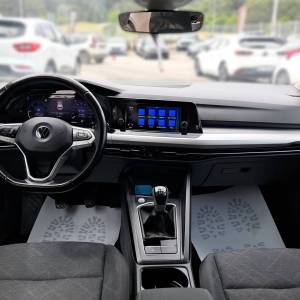 VW Golf 8 2.0 TDI LIFE