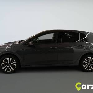 VW Golf 8 2.0 TDI