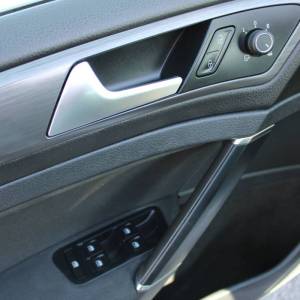 VW Golf VII Variant 1.6 TDi DSG *NAVIGACIJA*
