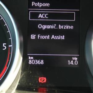 VW Golf VII Variant 1.6 TDi DSG *NAVIGACIJA*