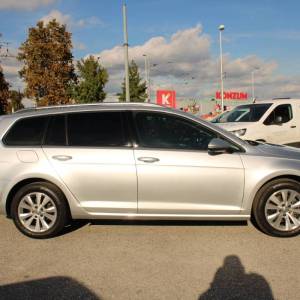 VW Golf VII Variant 1.6 TDi DSG *NAVIGACIJA*