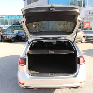 VW Golf VII Variant 1.6 TDi DSG *NAVIGACIJA*