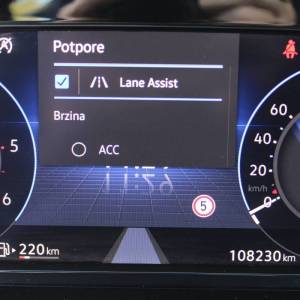 VW Golf VIII 2.0 TDi *LED, NAVIGACIJA, KAMERA*