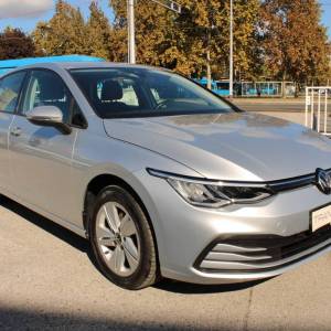 VW Golf VIII 2.0 TDi *LED, NAVIGACIJA, KAMERA*