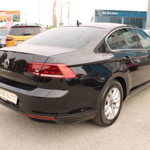 VW Passat 2.0 TDi DSG *LED, NAVIGACIJA, KAMERA* - nije uvoz