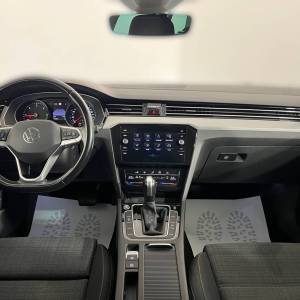 VW Passat Variant 2.0 TDI DSG BUSINESS