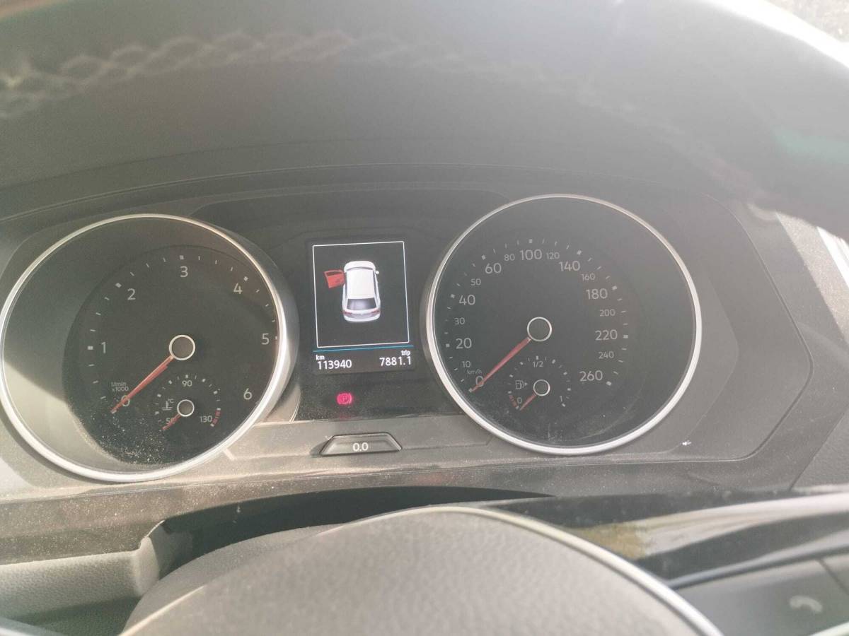 VW TIGUAN  2,0 TDI 2016 godina