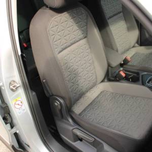 VW Tiguan 2.0 TDi DSG *NAVIGACIJA*
