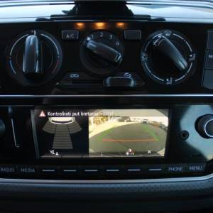 VW UP! 1.0 IQ Drive *KAMERA*