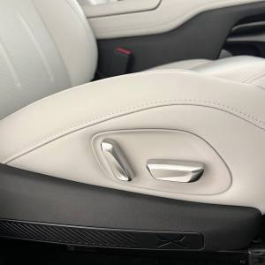 XPENG G6 RWD Silver Frost