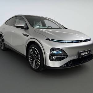 XPENG G6 RWD Silver Frost