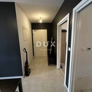 ZADAR, BILI BRIG - Stan (2S+DB) s krovnom terasom!