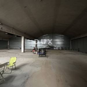 ZADAR, GAŽENICA - Skladišni prostor 250 m²