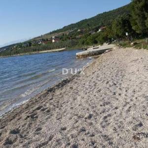 ZADAR, KARIN - PRILIKA! Samostojeća kuća, 100 m od plaže!