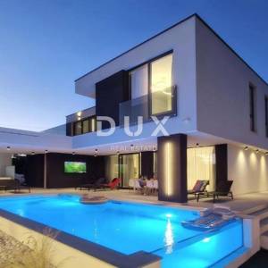 ZADAR, KOŽINO - Luksuzna vila s pogledom na more! Podno grijanje, dizalica topline, bazen...