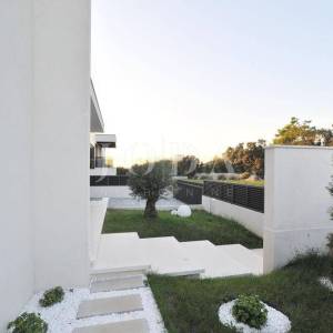Zadar, okolica, moderna vila blizu mora