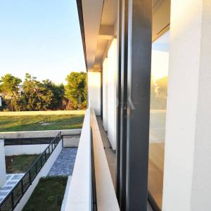 Zadar, okolica, moderna vila blizu mora