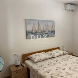 ZADAR, SELINE - PRILIKA! Kuća u 1. redu do mora