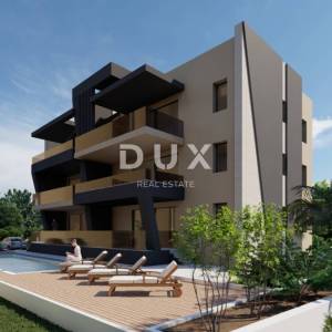 ZADAR, SUKOŠAN - Vrhunski penthouse! Podno grijanje, grijani bazen, 120 metara od mora, krovna terasa...! S6