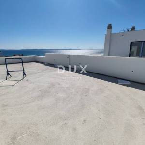 ZADAR, ZATON - Penthouse s prekrasnim pogledom 95 metara od mora! SA5