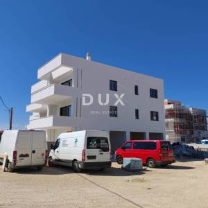 ZADAR, ZATON - Penthouse s prekrasnim pogledom 95 metara od mora! SA4