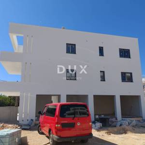 ZADAR, ZATON - Penthouse s prekrasnim pogledom 95 metara od mora! SA4