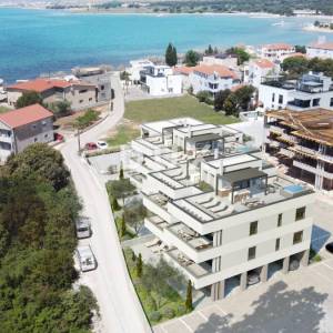 ZADAR, ZATON - Stan s vrtom 95 metara od mora! SB1