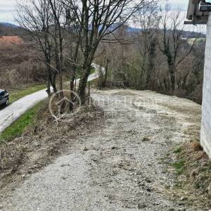 Zagorje/Kraljeveci/RENOVIRANA trosobna kuća sa panoramskim pogledom/1552m2 zemljišta