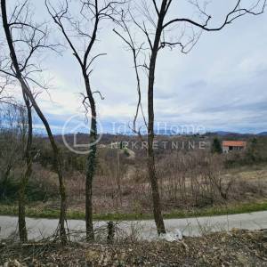 Zagorje/Kraljeveci/RENOVIRANA trosobna kuća sa panoramskim pogledom/1552m2 zemljišta