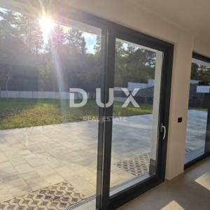 ZAGREB, BREZOVICA - Luksuzna vila s panoramskim pogledom u zelenoj zoni Zagreba