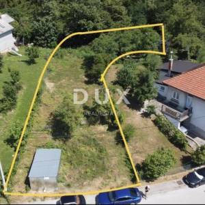 ZAGREB, ČRNOMEREC - građevinsko zemljište sa projektom!