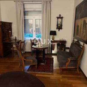ZAGREB, MAKSIMIR - Vila u centru Zagreba