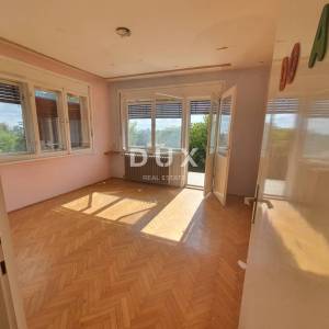 ZAGREB, ŠALATA - Kuća s karakterom i potencijalom na vrhunskoj lokaciji