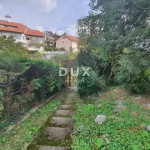 ZAGREB, ŠALATA - Kuća s karakterom i potencijalom na vrhunskoj lokaciji