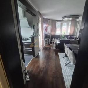 Zagreb, Špansko, 3s+db, 89.50m2, balkon i lođa