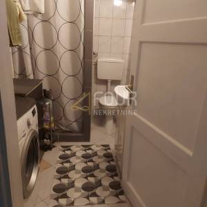 Zagreb, Tešnjevka, kuća s 2 stana, garažom i okućnicom