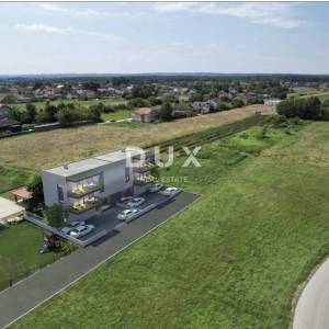 ZAGREBAČKA, DONJI STUPNIK - Izvrsna investicija – građevinsko zemljište s projektom i dozvolom!