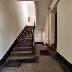 Zagreb/Centar/Trg Žrtava Fašizma 4s 92m2 BEZ PROVIZIJE ZA KUPCA