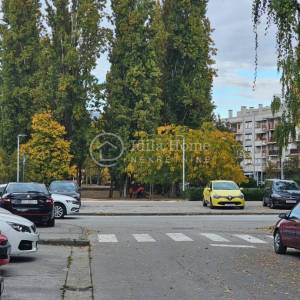 Zagreb/Stenjevec/TROSOBAN stan okružen zelenilom/TOP LOKACIJA!