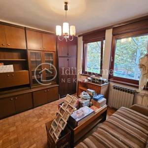 Zagreb/Stenjevec/TROSOBAN stan okružen zelenilom/TOP LOKACIJA!