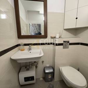 Zakup, Pula, Centar, poslovni prostor, 36.30m2