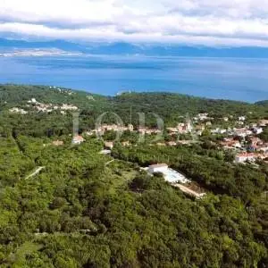 Zemljište s pogledom na more - otok Krk