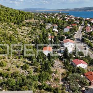 Zemljište u blizini mora – Starigrad Paklenica, 640 m²