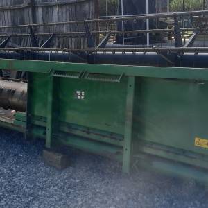 Žitni heder John Deere 622R