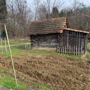 Zlatar/Jertovec/ Vikendica 36 m2 /Klijet / voćnjak/  zemljište 1.717 m2
